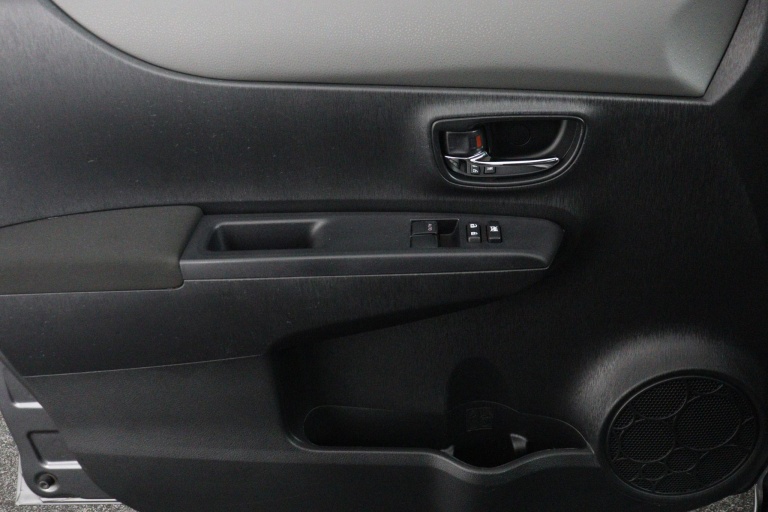 Toyota Yaris - 1.3 VVT-i Aspiration 41