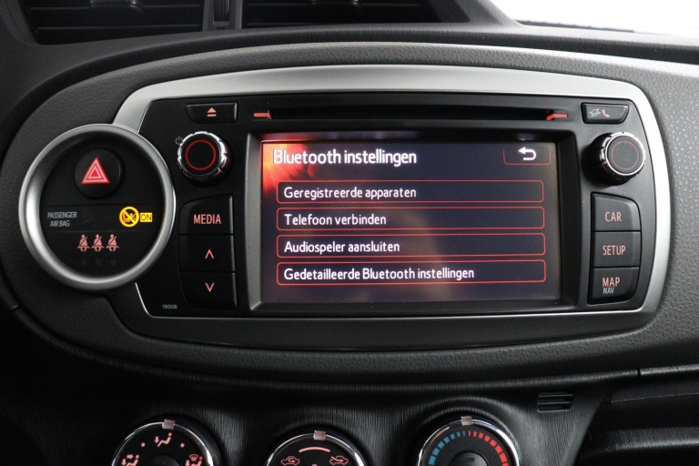 Toyota Yaris - 1.3 VVT-i Aspiration 44