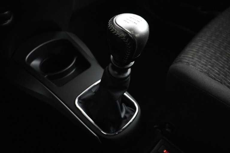 Toyota Yaris - 1.3 VVT-i Aspiration 54