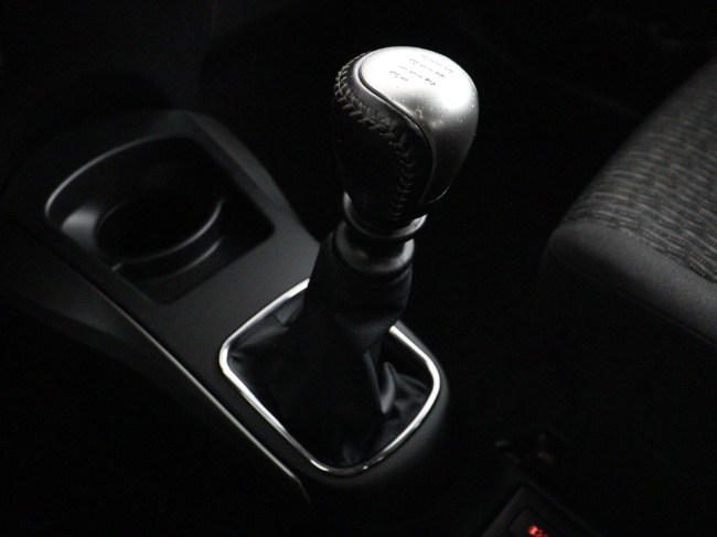 Toyota Yaris - 1.3 VVT-i Aspiration