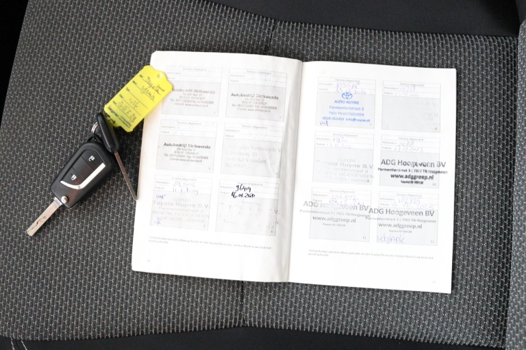 Toyota Yaris - 1.5 Hybrid Aspiration 11