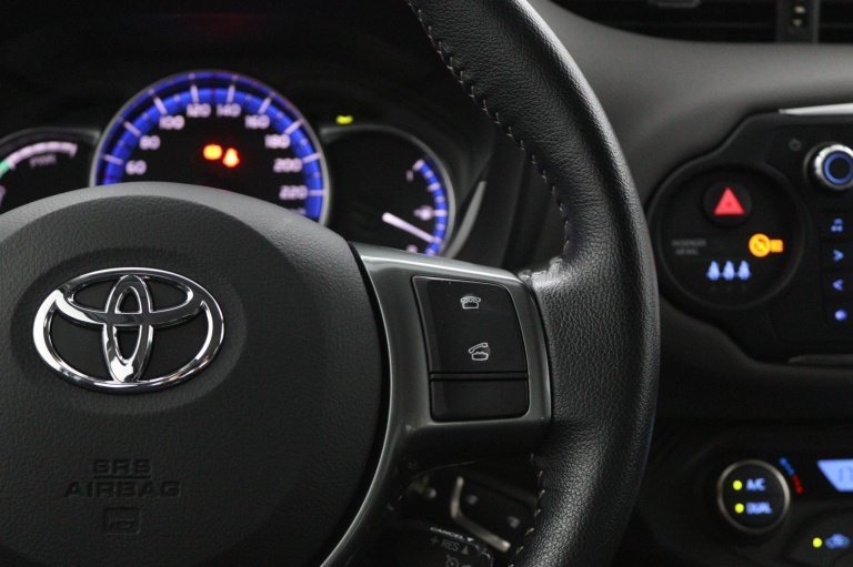 Toyota Yaris - 1.5 Hybrid Aspiration 21