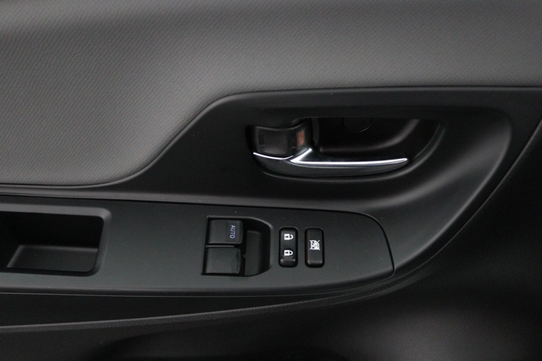 Toyota Yaris - 1.5 Hybrid Aspiration 27