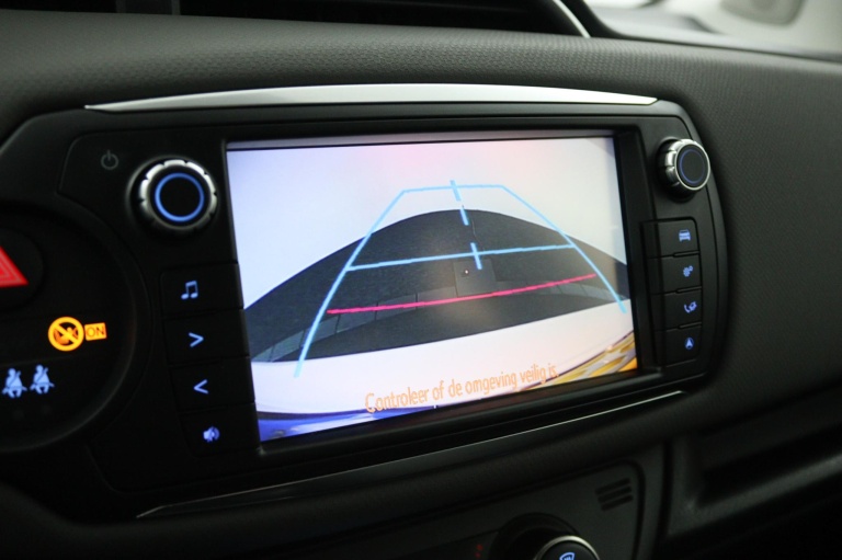 Toyota Yaris - 1.5 Hybrid Aspiration 8