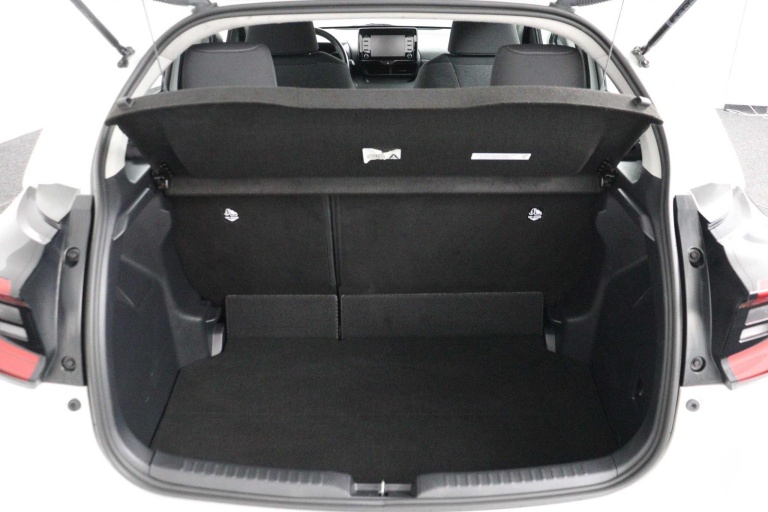 Toyota Yaris - 1.5 Hybrid First Edition 23