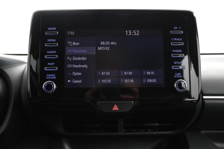 Toyota Yaris - 1.5 Hybrid First Edition 55