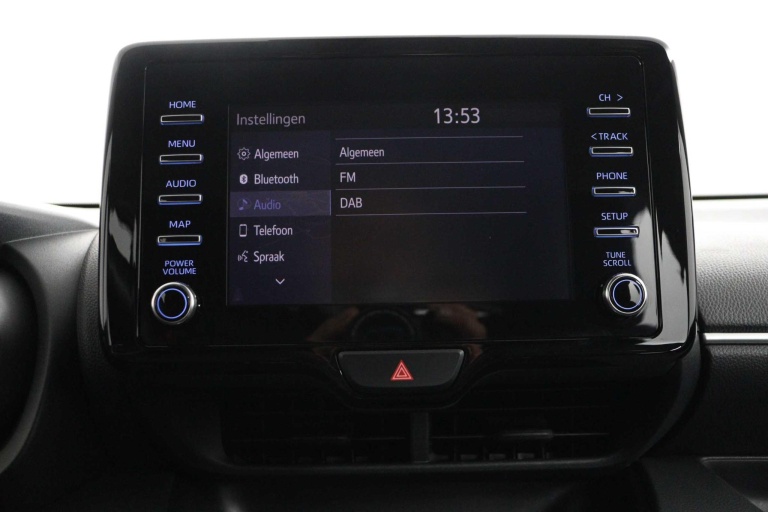 Toyota Yaris - 1.5 Hybrid First Edition 56