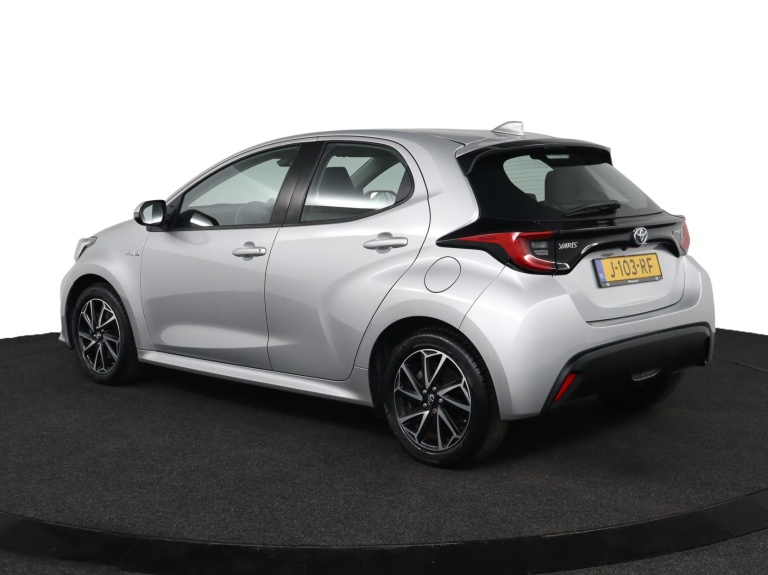 Toyota Yaris - 1.5 Hybrid Dynamic 12