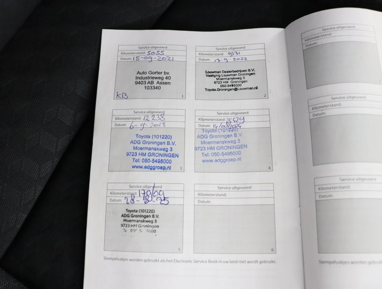 Toyota Yaris - 1.5 Hybrid Dynamic 41