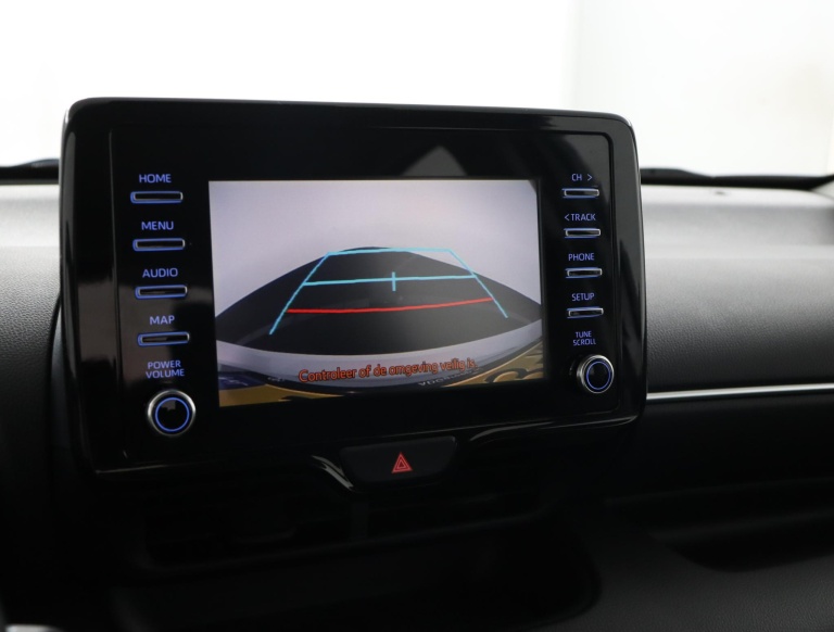 Toyota Yaris - 1.5 Hybrid Dynamic 9