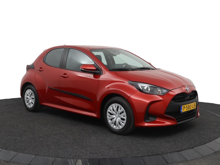 Toyota Yaris - 1.5 VVT-i Active 14