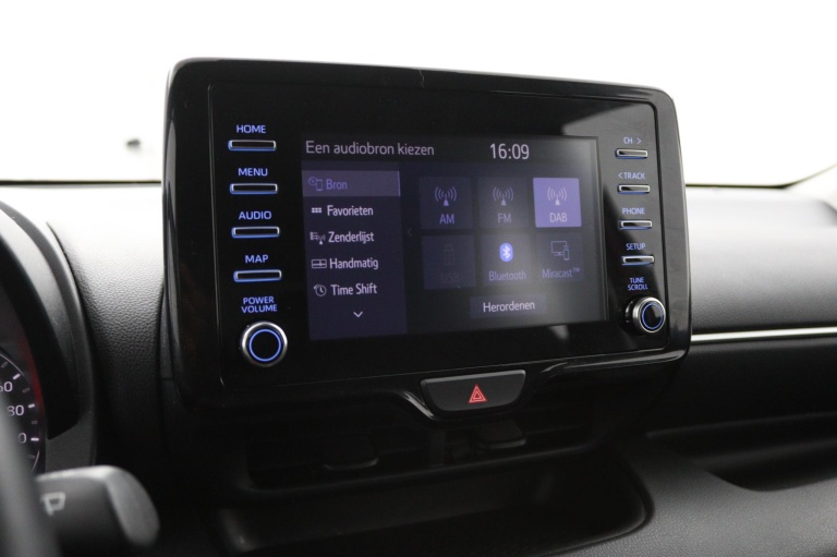 Toyota Yaris - 1.5 VVT-i Active 37