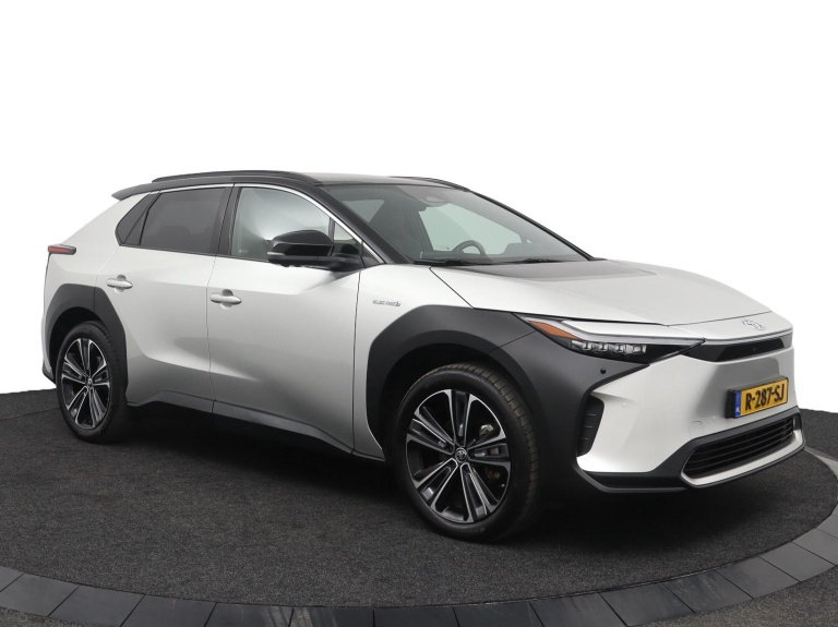 Toyota bZ4X - Launch Edition Premium 71 kWh 13