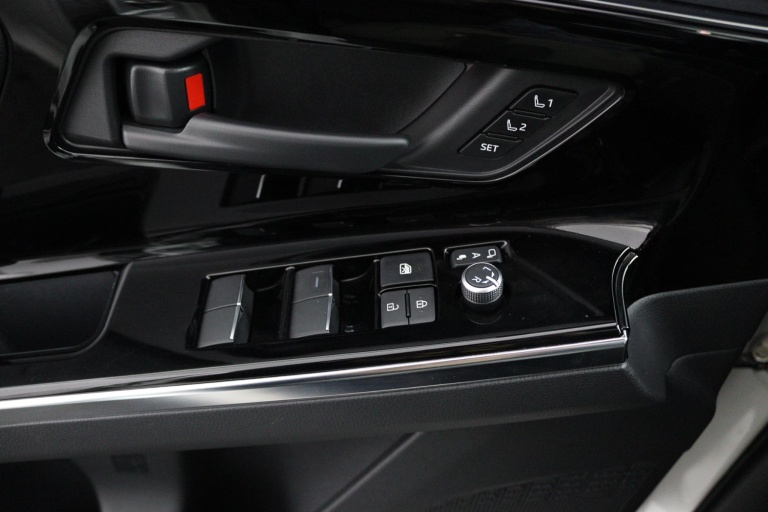 Toyota bZ4X - Launch Edition Premium 71 kWh 27