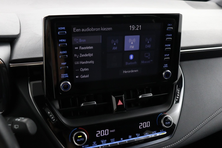 Toyota Corolla Touring Sports - 1.2 Turbo Active 9