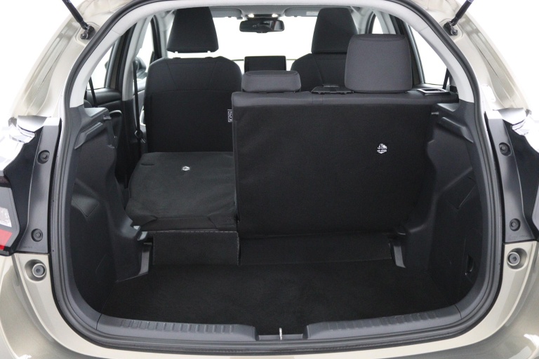 Toyota Yaris - 1.5 Hybrid 115 24