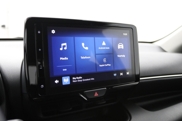 Toyota Yaris - 1.5 Hybrid 115 38