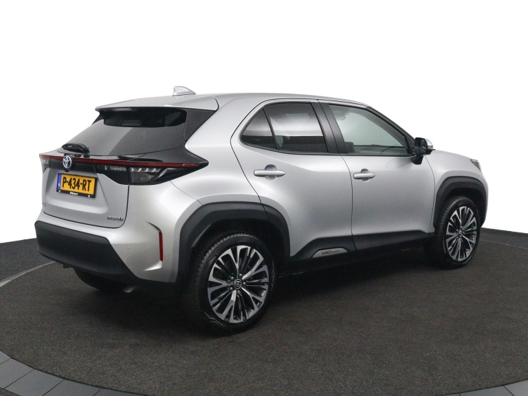 Toyota Yaris Cross - 1.5 Hybrid Executive Plus 2