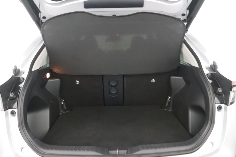 Toyota Yaris Cross - 1.5 Hybrid Executive Plus 28