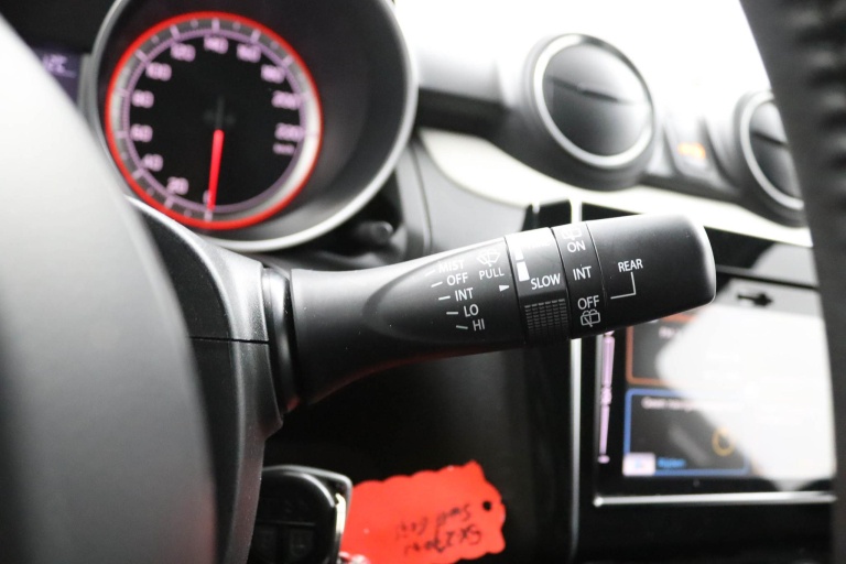 Suzuki Swift - 1.2 Select 24