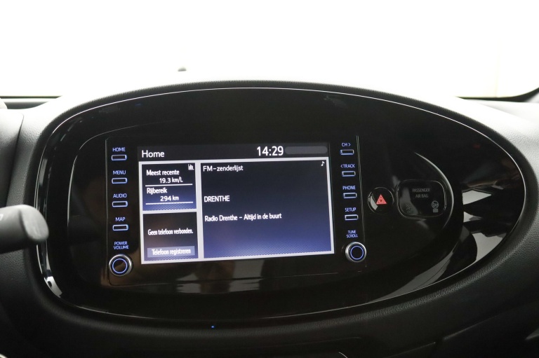 Toyota Aygo X - 1.0 VVT-i S-CVT Pulse 15