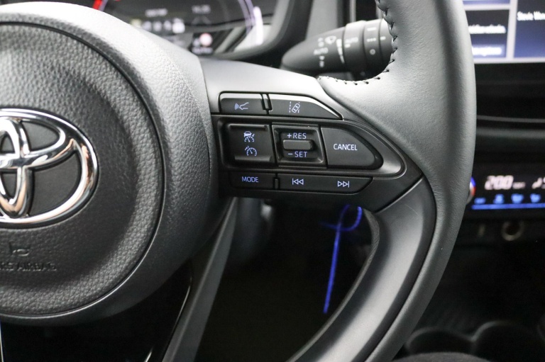 Toyota Aygo X - 1.0 VVT-i S-CVT Pulse 21