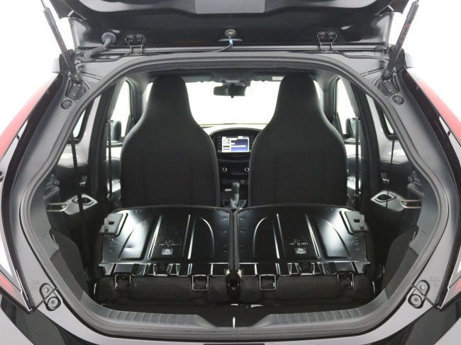 Toyota Aygo X - 1.0 VVT-i S-CVT Pulse