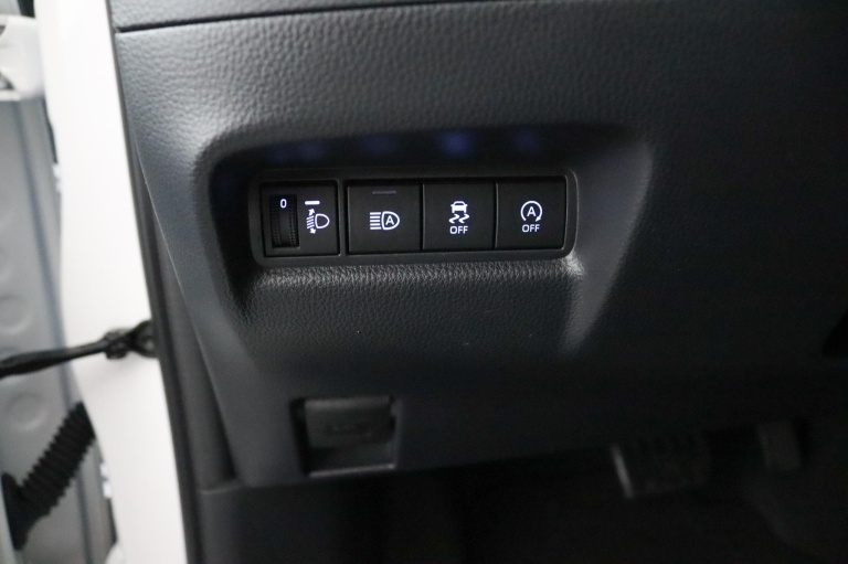 Toyota Aygo X - 1.0 VVT-i S-CVT Pulse 31