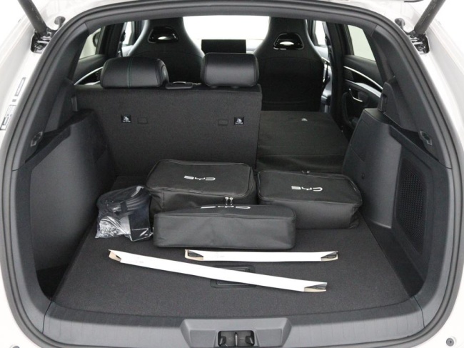 BYD SEAL U - 1.5 T DM-i AWD Design