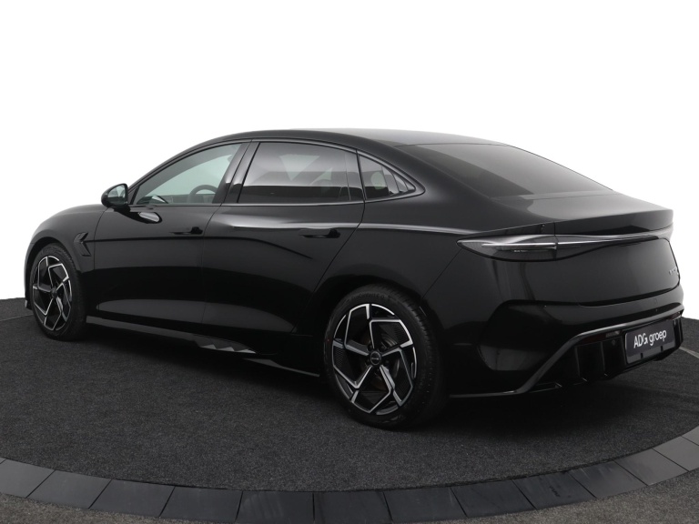 BYD SEAL - Excellence AWD 82.5 kWh 8