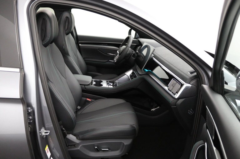 BYD SEAL U - 1.5 DM-i FWD Boost 17