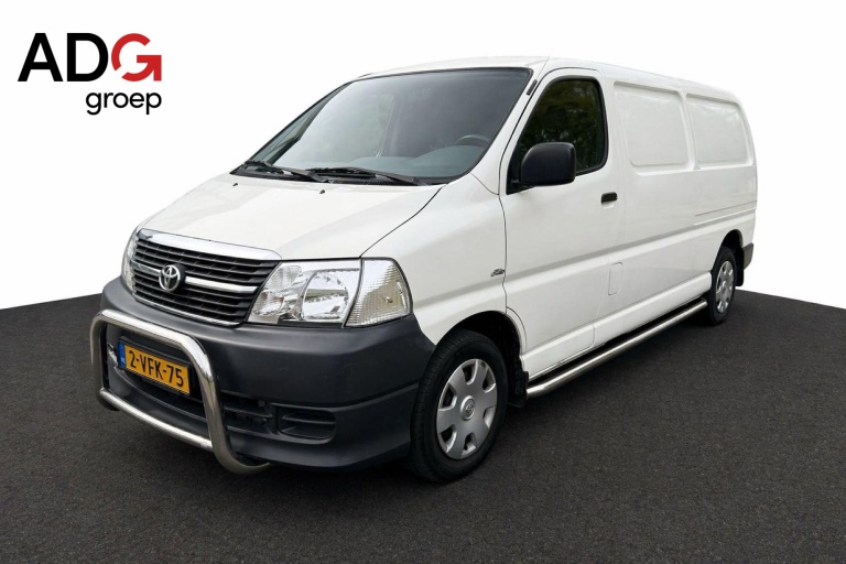 Toyota HiAce - 2.5 D-4D LWB Comfort 1