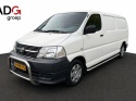 Toyota HiAce - 2.5 D-4D LWB Comfort