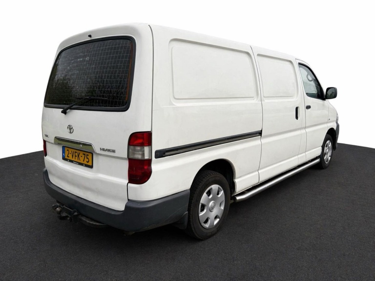 Toyota HiAce - 2.5 D-4D LWB Comfort 4