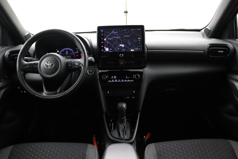Toyota Yaris Cross - 1.5 Hybrid 115 First Edition 11