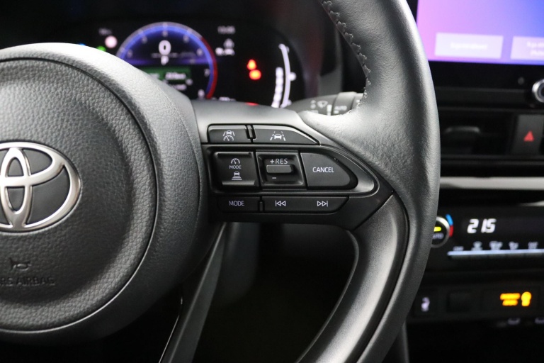 Toyota Yaris Cross - 1.5 Hybrid 115 First Edition 18