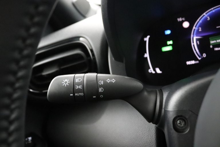 Toyota Yaris Cross - 1.5 Hybrid 115 First Edition 20