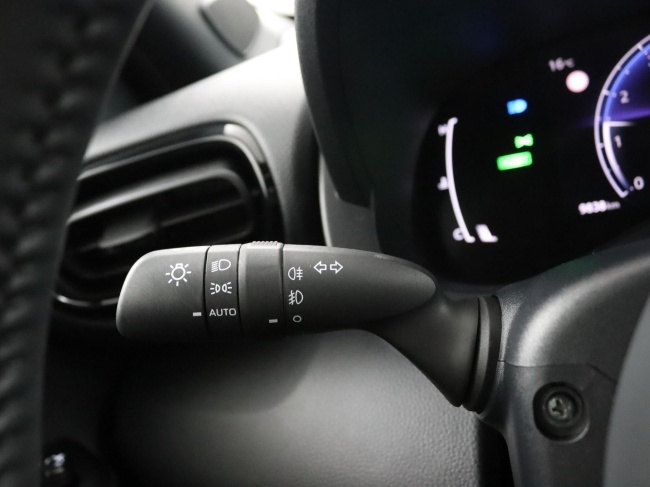 Toyota Yaris Cross - 1.5 Hybrid 115 First Edition