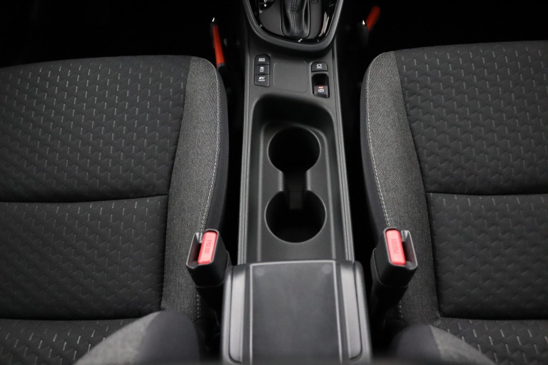 Toyota Yaris Cross - 1.5 Hybrid 115 First Edition 24