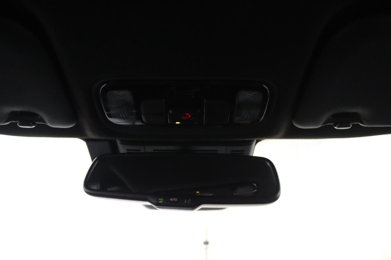 Toyota Yaris Cross - 1.5 Hybrid 115 First Edition 32