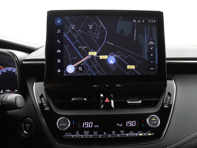 Toyota Corolla - 1.8 Hybrid First Edition