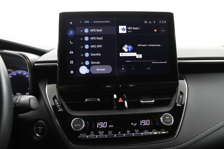 Toyota Corolla - 1.8 Hybrid First Edition 15