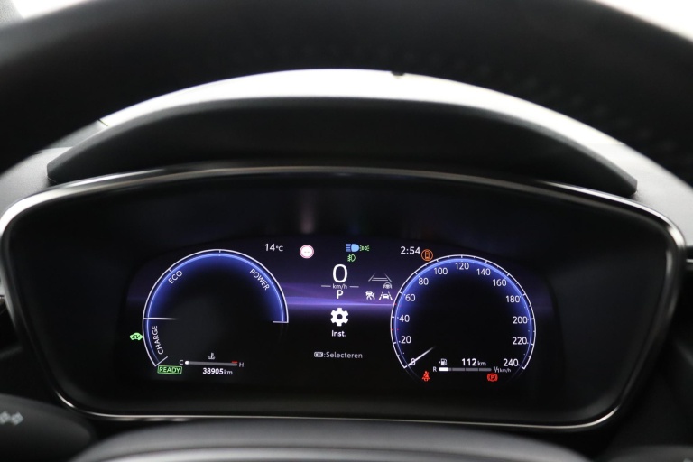 Toyota Corolla - 1.8 Hybrid First Edition 24