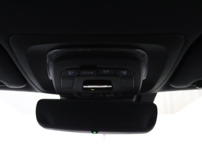 Toyota Corolla - 1.8 Hybrid First Edition