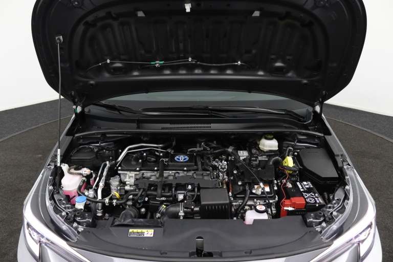 Toyota Corolla - 1.8 Hybrid First Edition 33