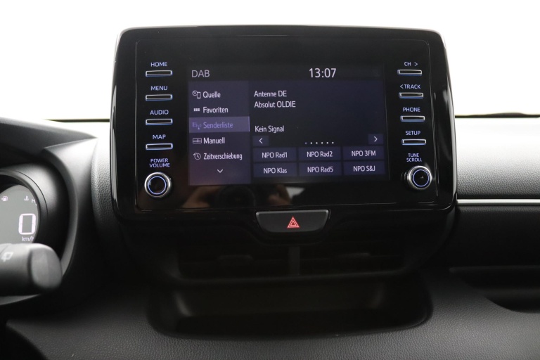 Toyota Yaris - 1.5 Hybrid Dynamic Limited 14