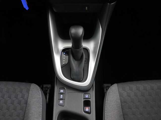 Toyota Yaris - 1.5 Hybrid Dynamic Limited