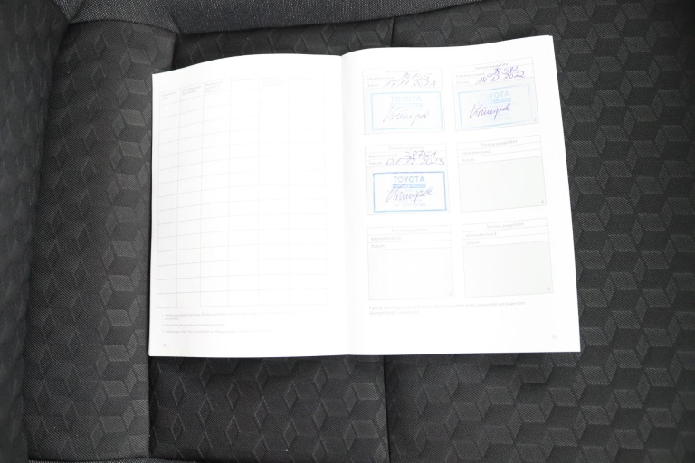 Toyota Yaris - 1.5 Hybrid Dynamic Limited 25