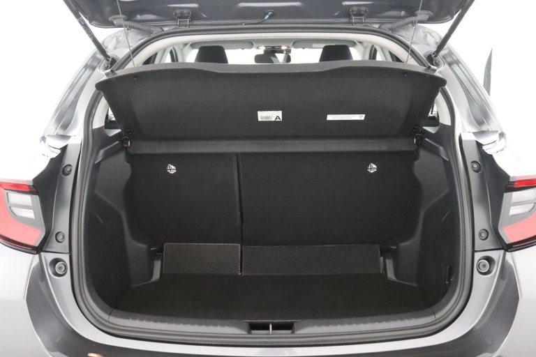 Toyota Yaris - 1.5 Hybrid Dynamic Limited 26