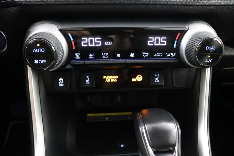 Toyota RAV4 - 2.5 Hybrid AWD First Edition 17